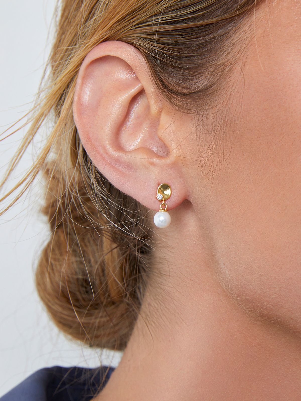 Pendientes cortos Brisa dorados - Imagen 2